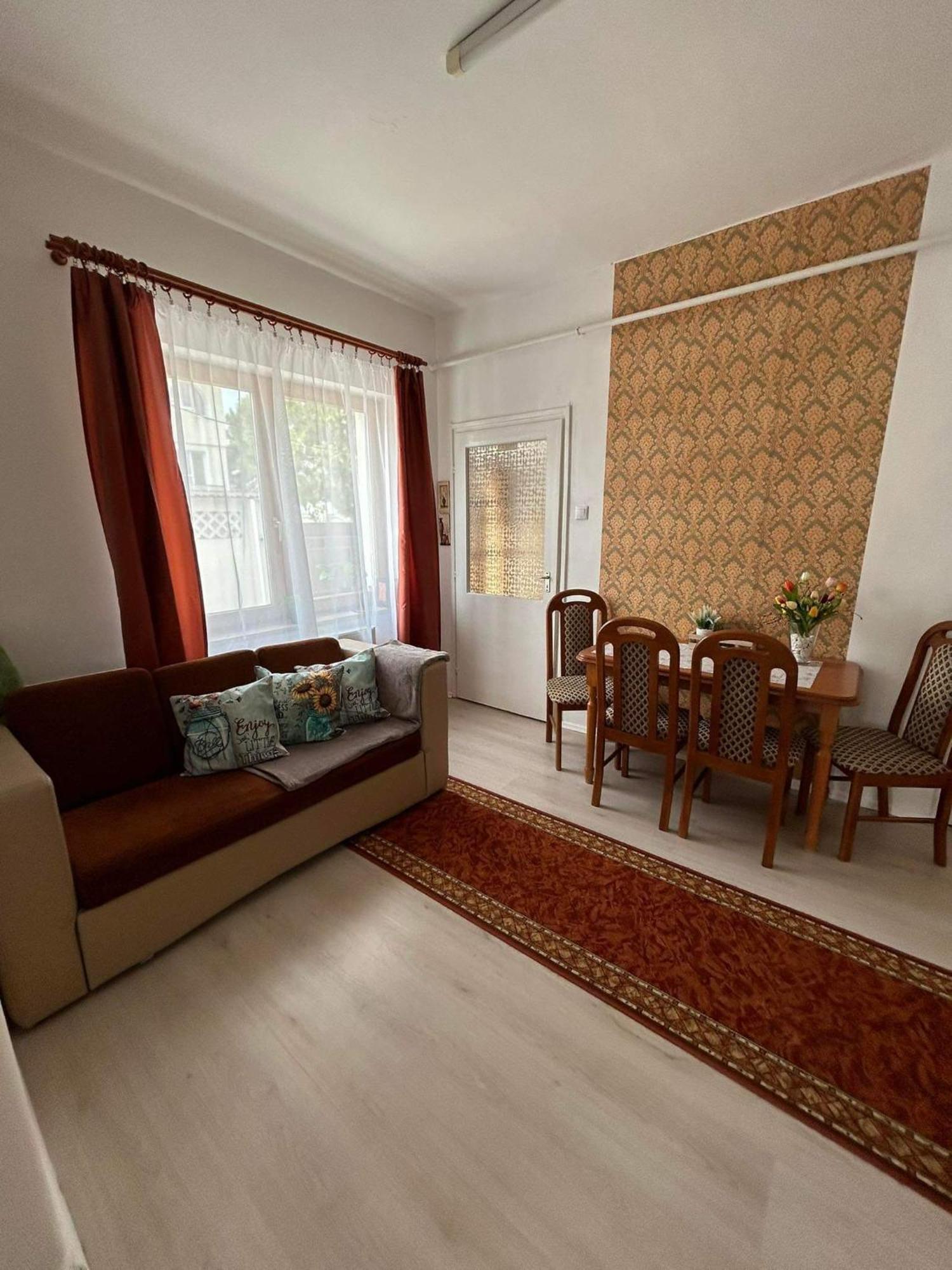 Tavaszpart Vendeghaz Apartment Szeged Exterior photo